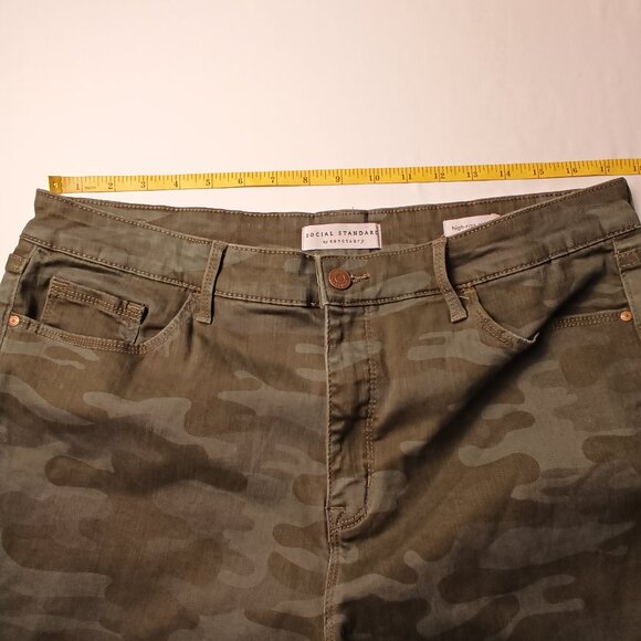 Social Standard By Sanctuary Jeans Size 16/33 High Rise Skinny Camo Print - Picture 8 of 11